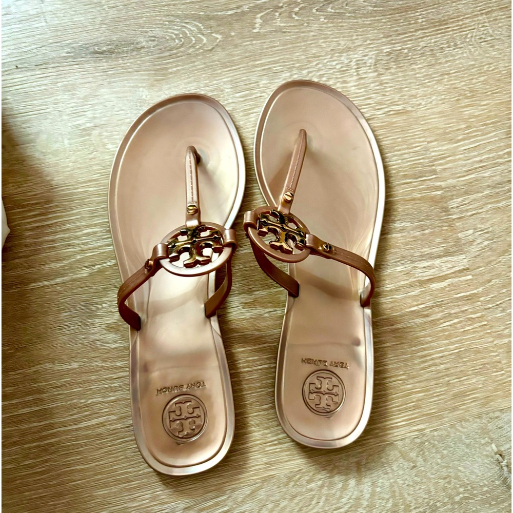 Tory Burch Rose Gold Jellies-size 38